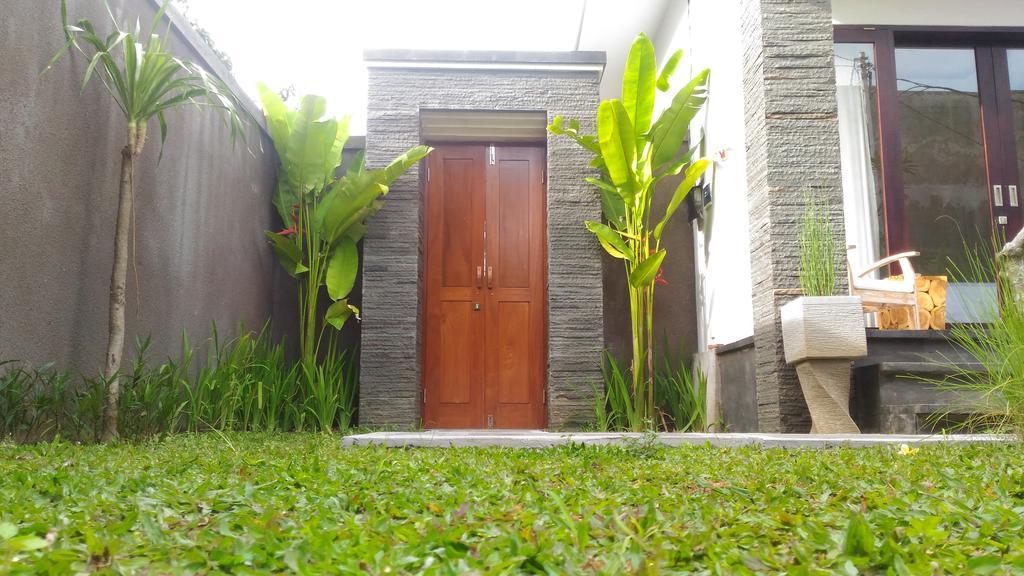 Villa Reisya Nusa Dua  Buitenkant foto