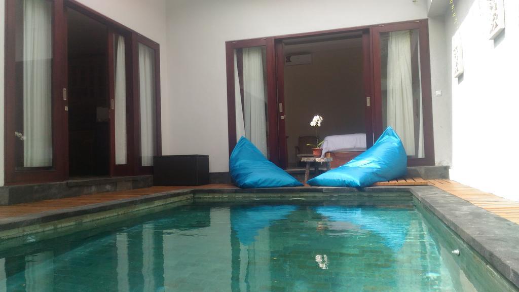 Villa Reisya Nusa Dua  Buitenkant foto