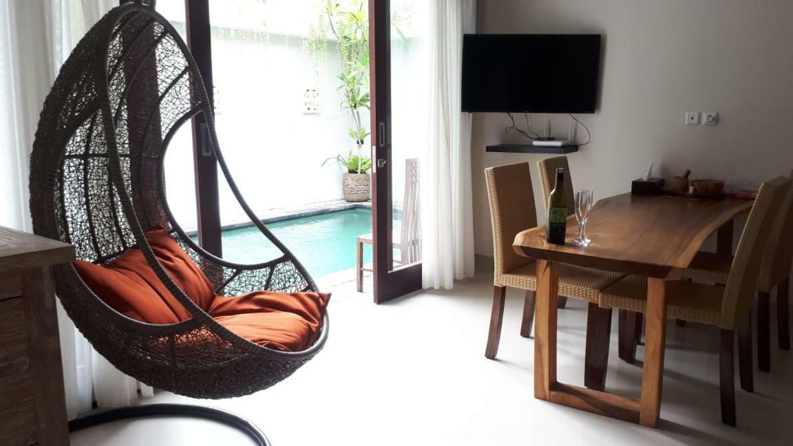 Villa Reisya Nusa Dua  Buitenkant foto