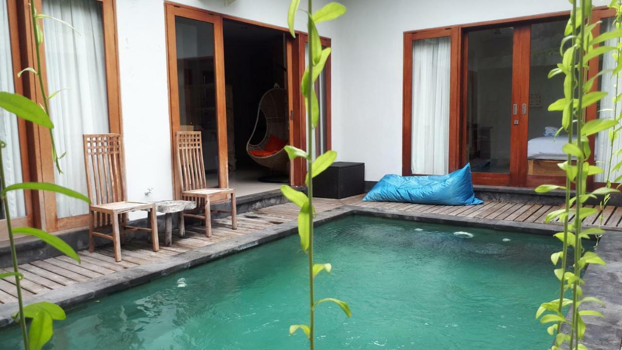 Villa Reisya Nusa Dua  Buitenkant foto