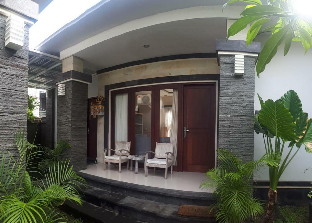 Villa Reisya Nusa Dua  Buitenkant foto